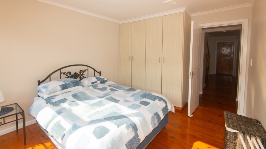 6 Bedroom Property for Sale in Nature On Sea Western Cape